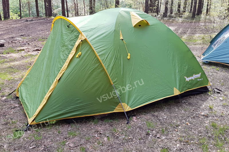 Цена проката палатки трехместной RockLand Pamir 3 на выходные в Екб, Екатеринбурге