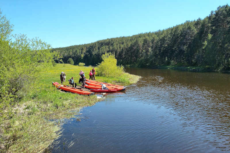 Семейные сплав на байдарке по реке Реж