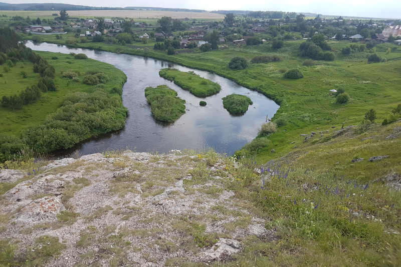 Тур на реке Реж плывем на катамаранах