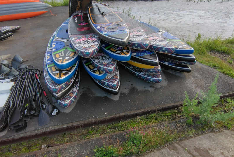 Екб, Екатеринбург взять sup борд, сап, сапборд в прокат, аренду с веслом и спасательным жилетом